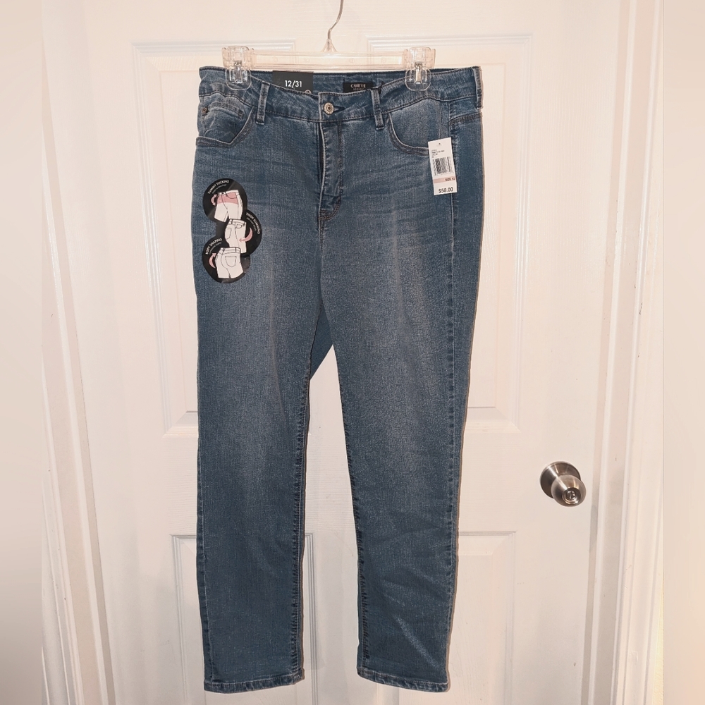 CURVE appeal body shaping jean